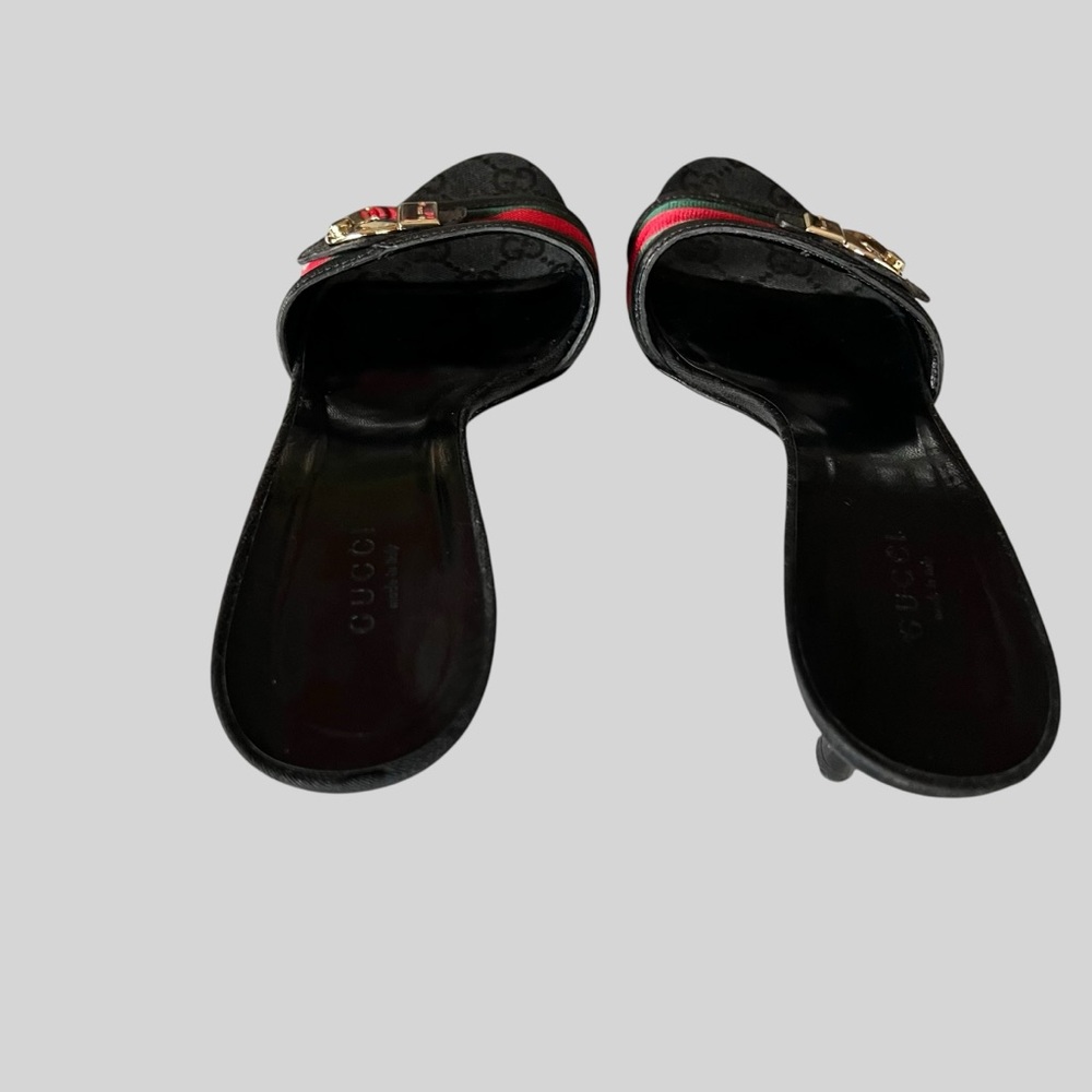 GUCCI Open Toe 2 1/2” heels Sandals. - Picture 4 of 8